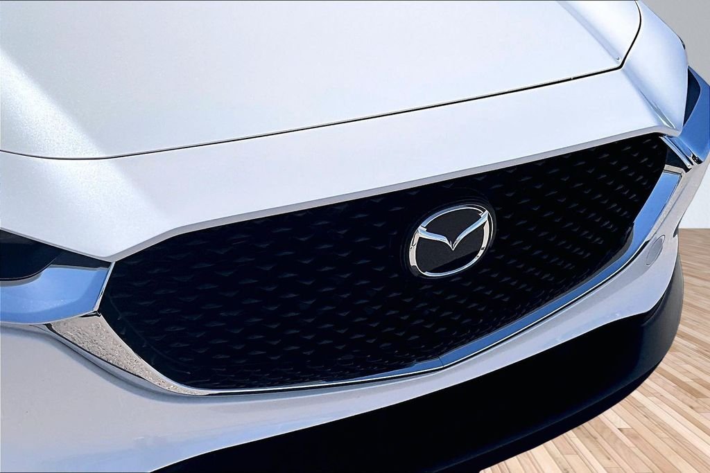 Certified Used 2025 White Mazda 2.5 S Preferred Package image 27
