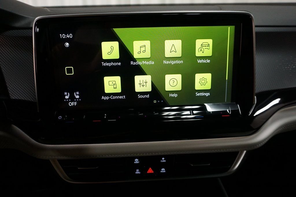 2026 Volkswagen Atlas Cross Sport SEL Premium R-LINE - Photo 14