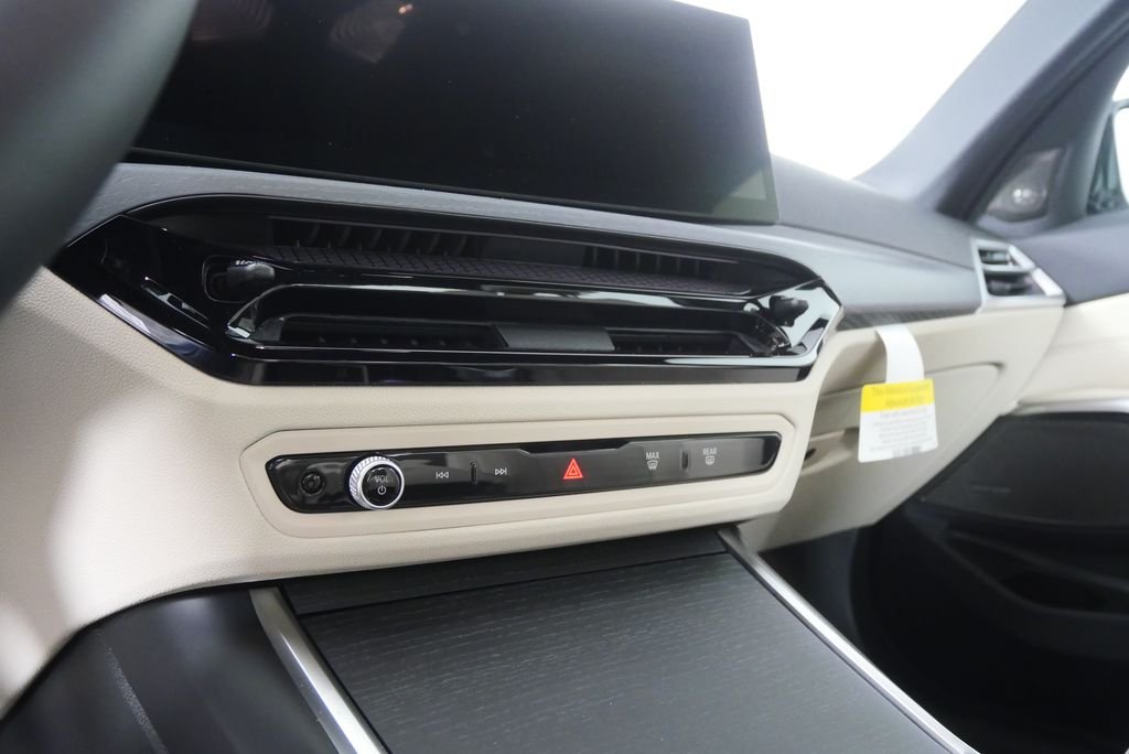 New 2026 Black Sapphire Metallic BMW 330i image 18
