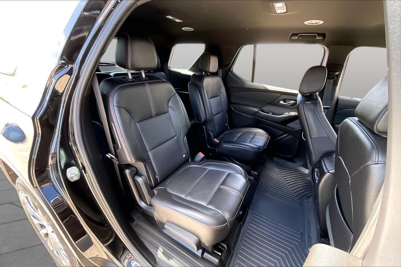 Used 2023 Mosaic Black Metallic Chevrolet RS image 19