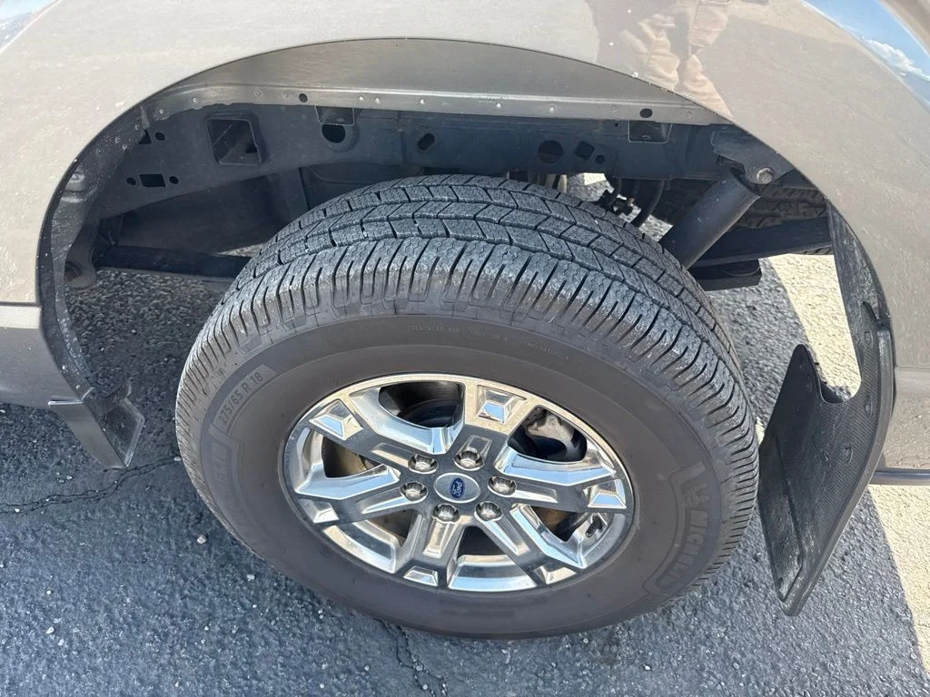 Used 2021 Gray Ford XLT image 15