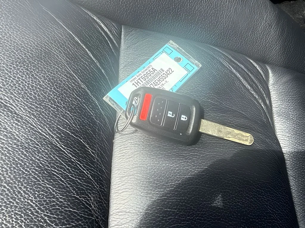 Used 2014  Honda EX-L image 21