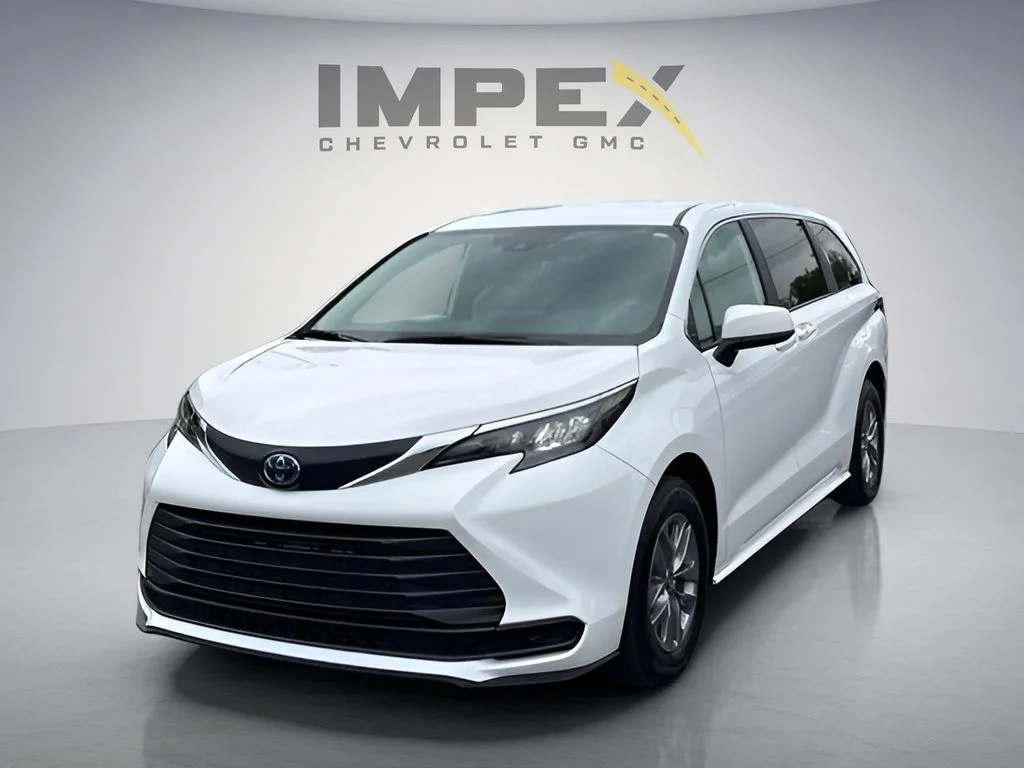 Used 2025 White Toyota LE image 1