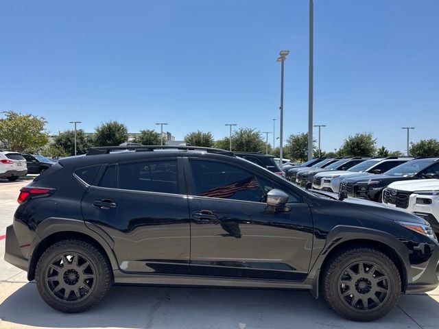 Used 2024  Subaru Premium image 2