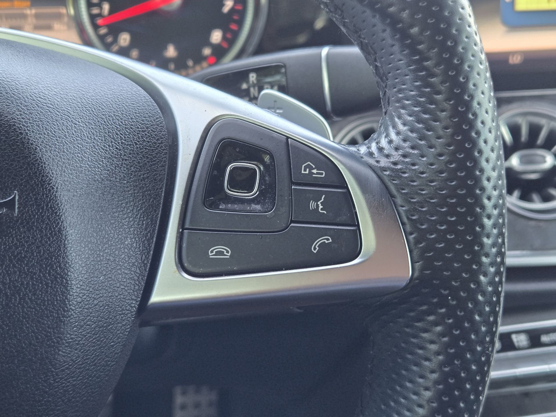 Used 2018 Black Mercedes-Benz E 400 image 28