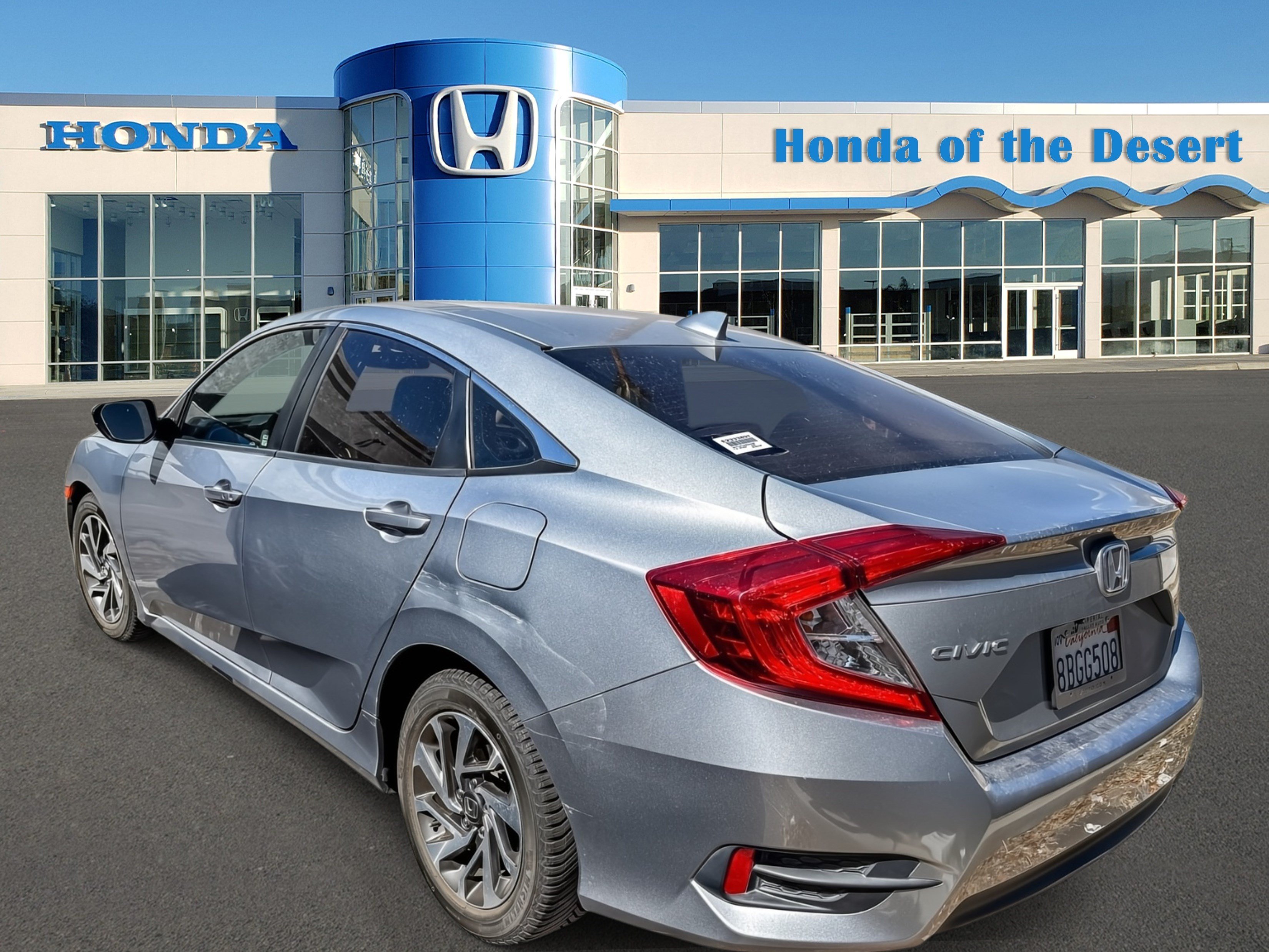 Used 2017 Lunar Silver Metallic Honda EX image 4