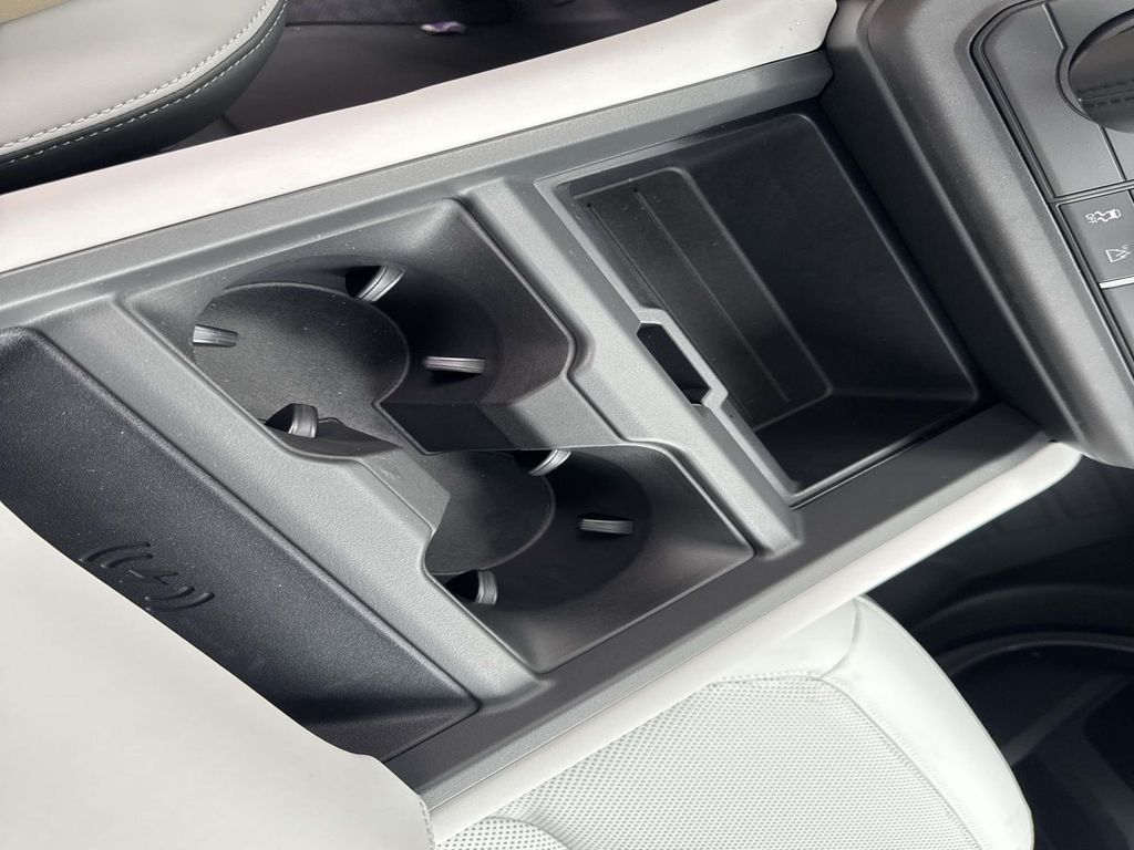 New 2026 Borasco Grey Land Rover X-Dynamic SE image 30