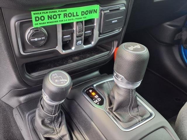 2025 Jeep Wrangler 4-Door Sport S - Photo 32