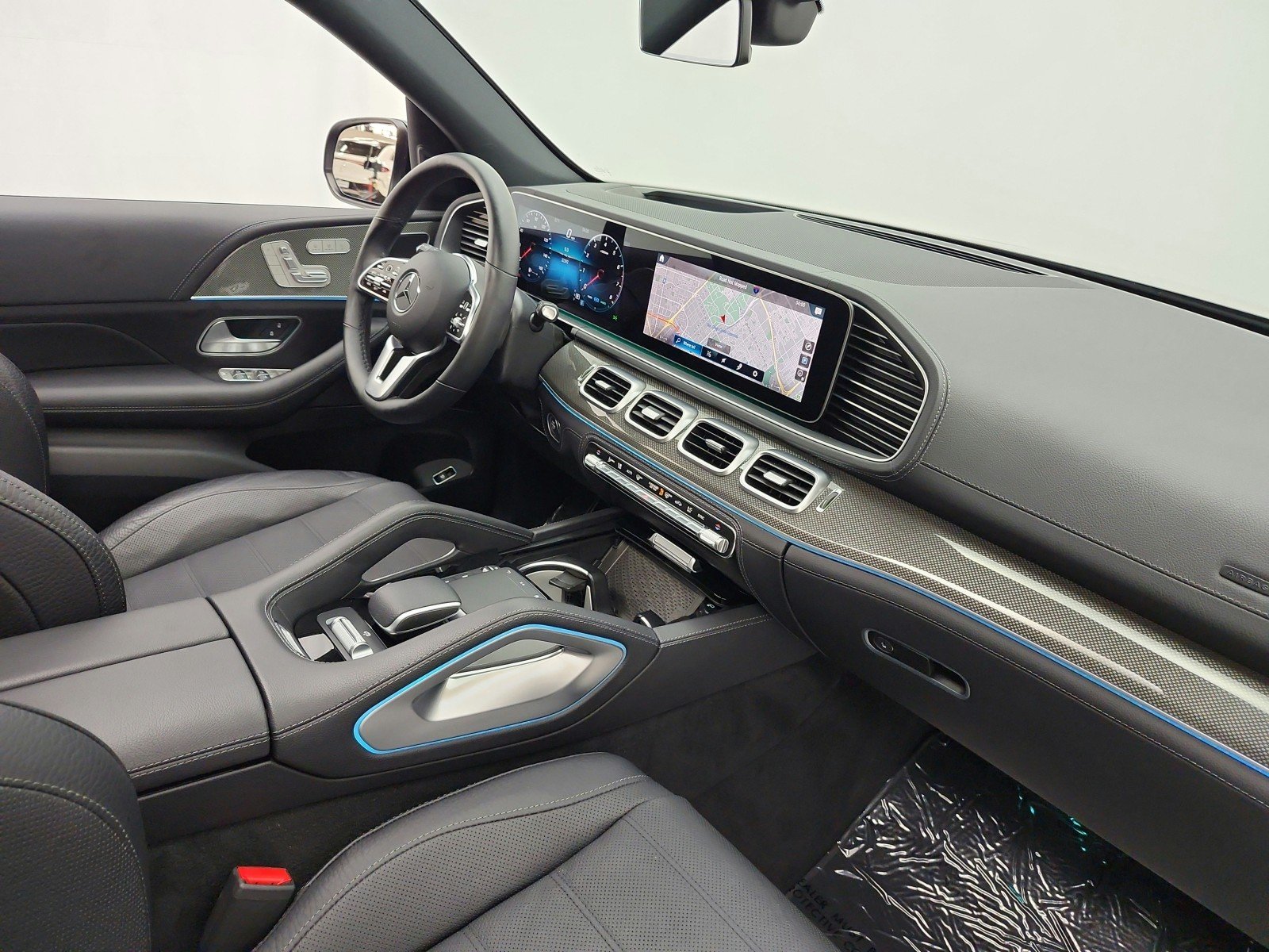 Used 2023 Black Mercedes-Benz GLE 450 4MATIC® SUV image 18