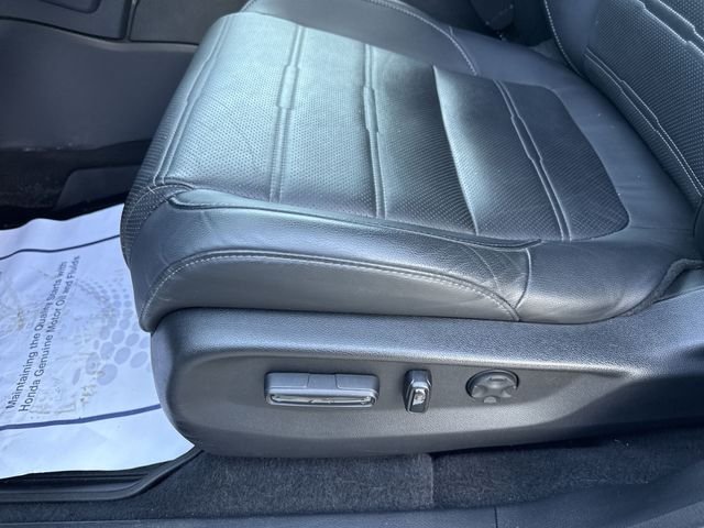 2022 Honda CR-V Touring - Photo 16