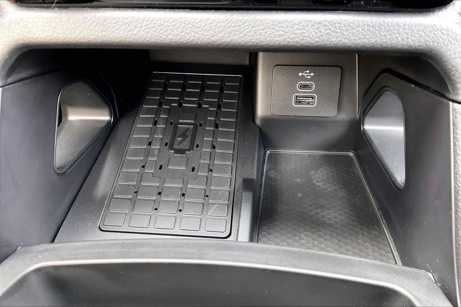 New 2026 Marsh Gray Ford Lariat® image 19
