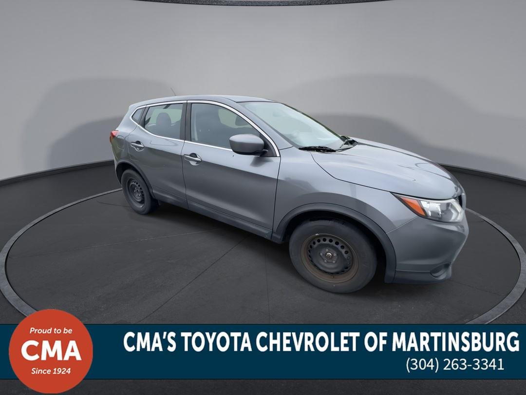 Used 2019 Gun Metallic Nissan S image 2
