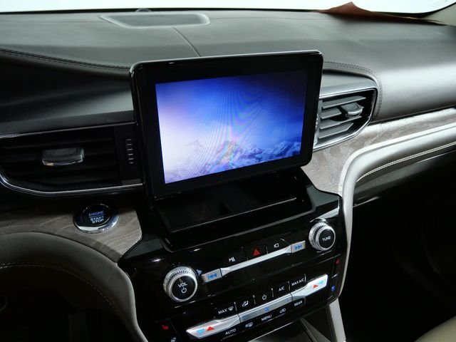 Certified Used 2021 Blue Ford Platinum image 21