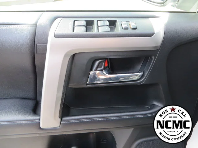 2019 Toyota 4Runner SR5 Premium - Photo 14