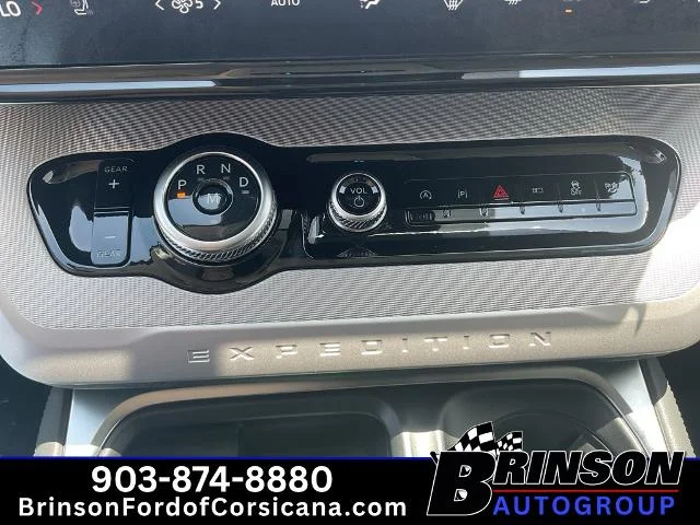 New 2027 Glacier Gray Metallic Tri-Coat Ford Active image 34