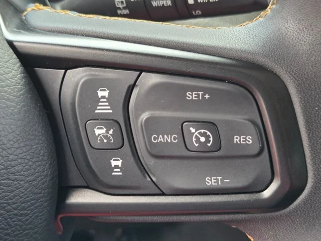 Used 2024 White Jeep Sport S image 26