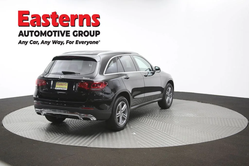 Used 2021 Black Mercedes-Benz GLC 300 image 41