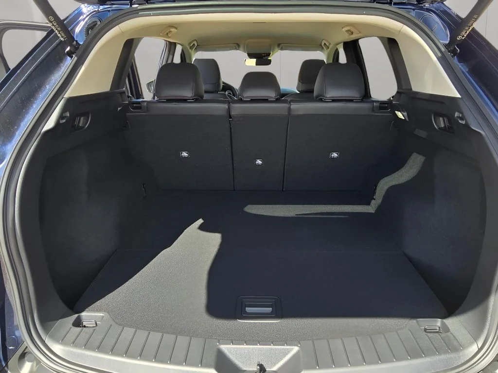 Used 2026 Navy Blue Mica Mazda Preferred image 26