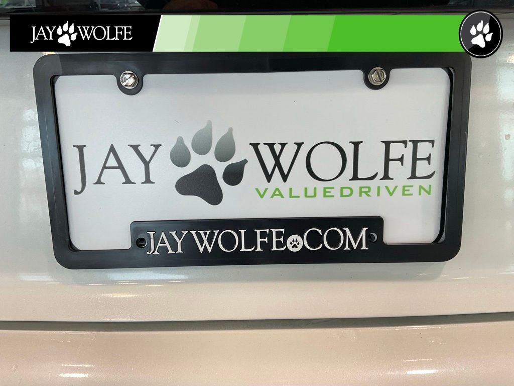 Used 2016 White Ford SE image 23