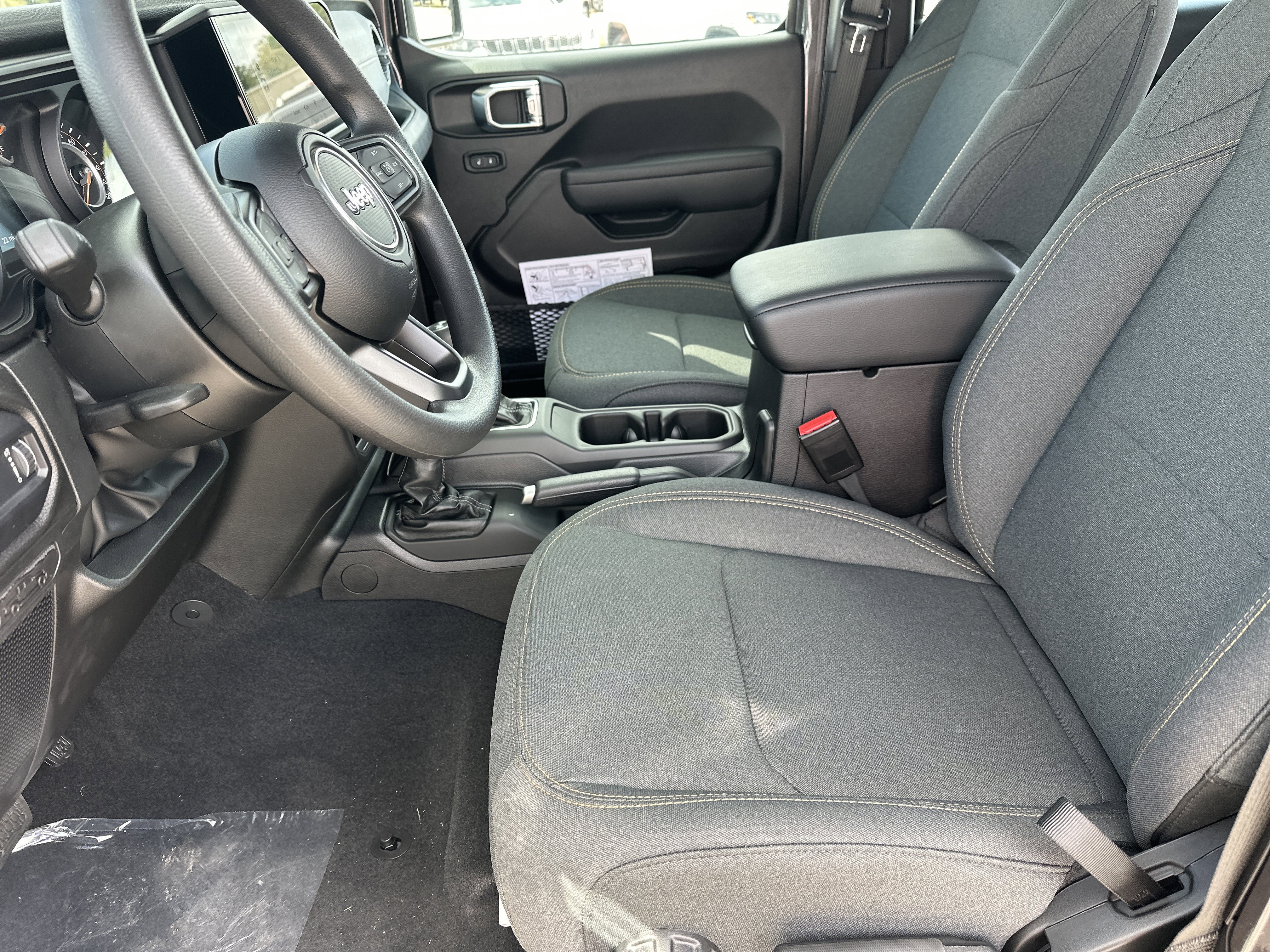 2025 Jeep Wrangler 4-Door Sport - Photo 10