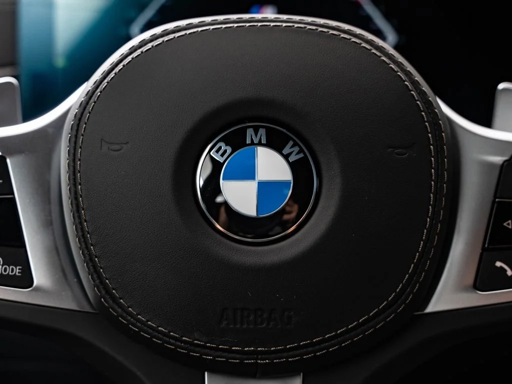 New 2027 Mineral White Metallic BMW xDrive40i image 34