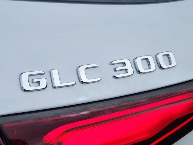 Certified Used 2026  Mercedes-Benz GLC 300 image 14