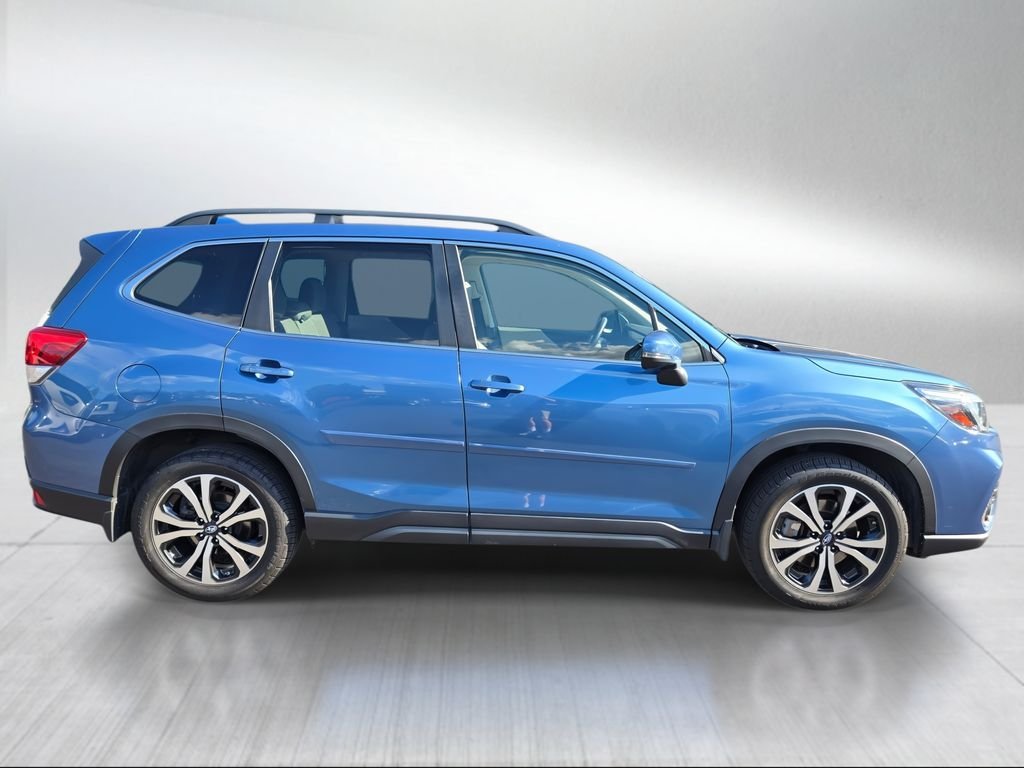 Used 2020 Horizon Blue Pearl Subaru Limited image 2