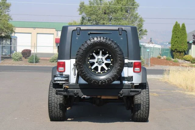 Used 2007 Silver Jeep Rubicon image 5