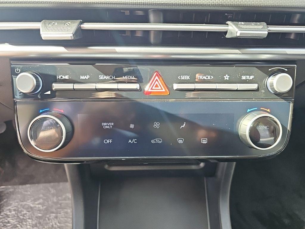 New 2026 White Hyundai Blue image 19