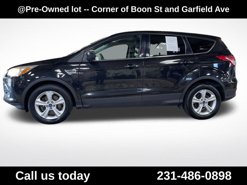 Used 2014 Black Ford SE image 2