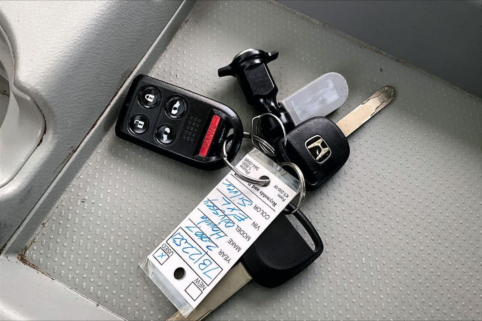 Used 2007 Ocean Mist Metallic Honda EX-L image 13