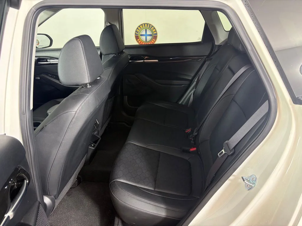 Used 2024 White Kia SX image 12
