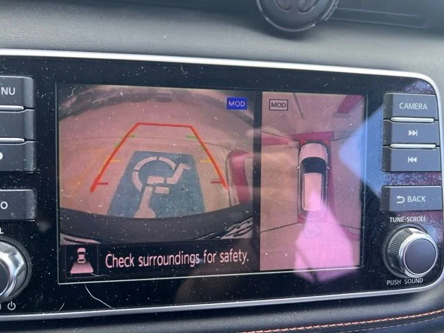 Used 2019 Black Nissan SR image 8