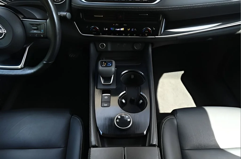 2022 Nissan Rogue SL - Photo 35