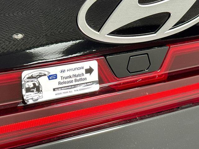 New 2026 Black Hyundai Limited image 43