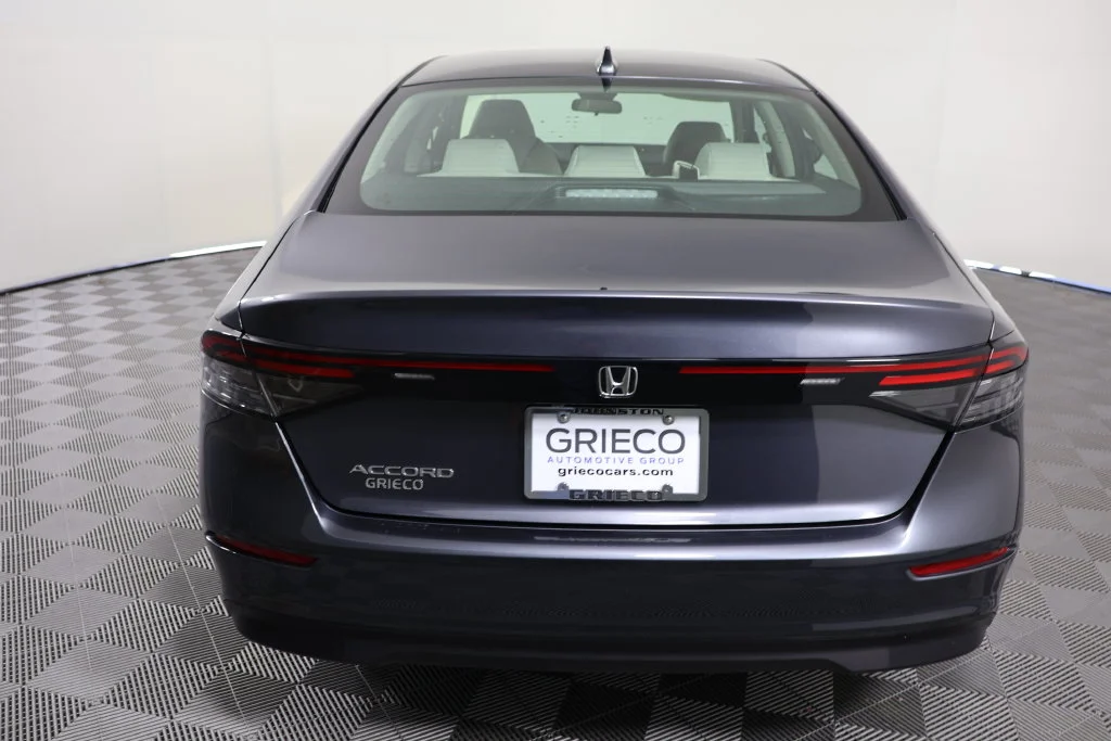 Used 2025  Honda LX image 7