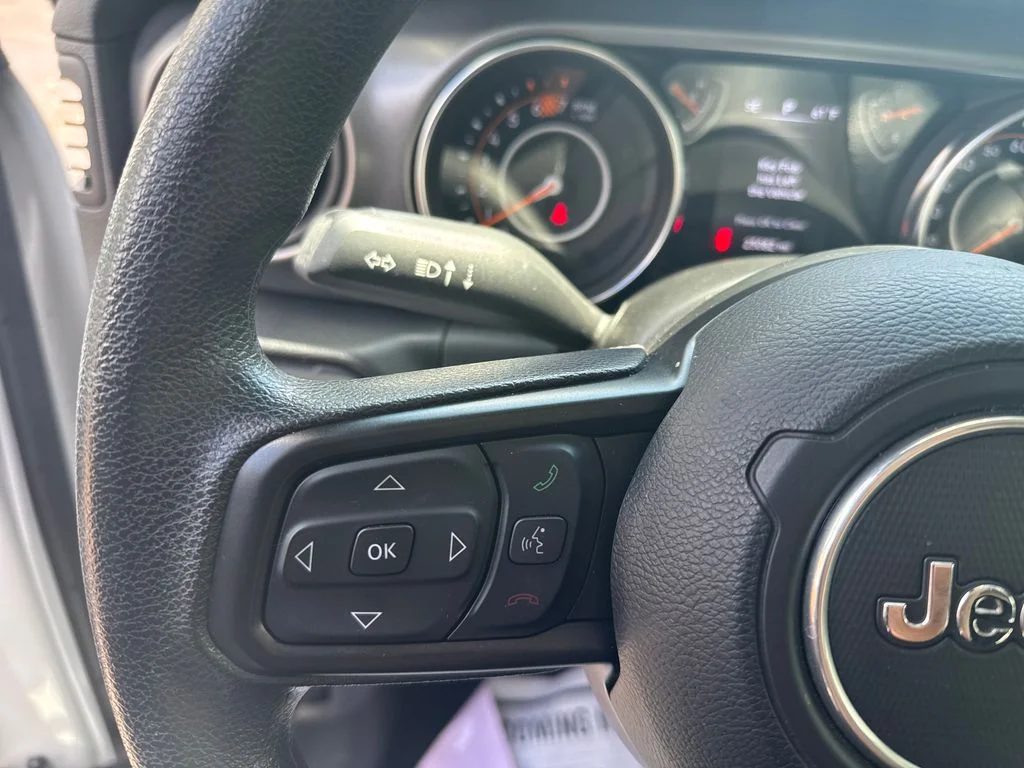 Used 2023 White Jeep Sport image 20
