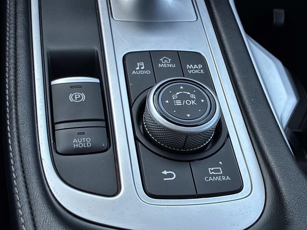 Used 2023 Black INFINITI LUXE image 35
