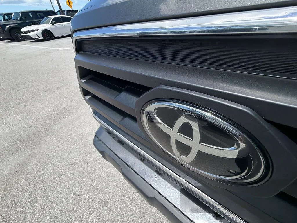 Used 2023 Gray Toyota SR5 image 38