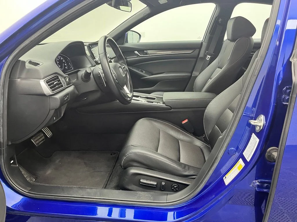 Used 2019 Blue Honda Sport image 17