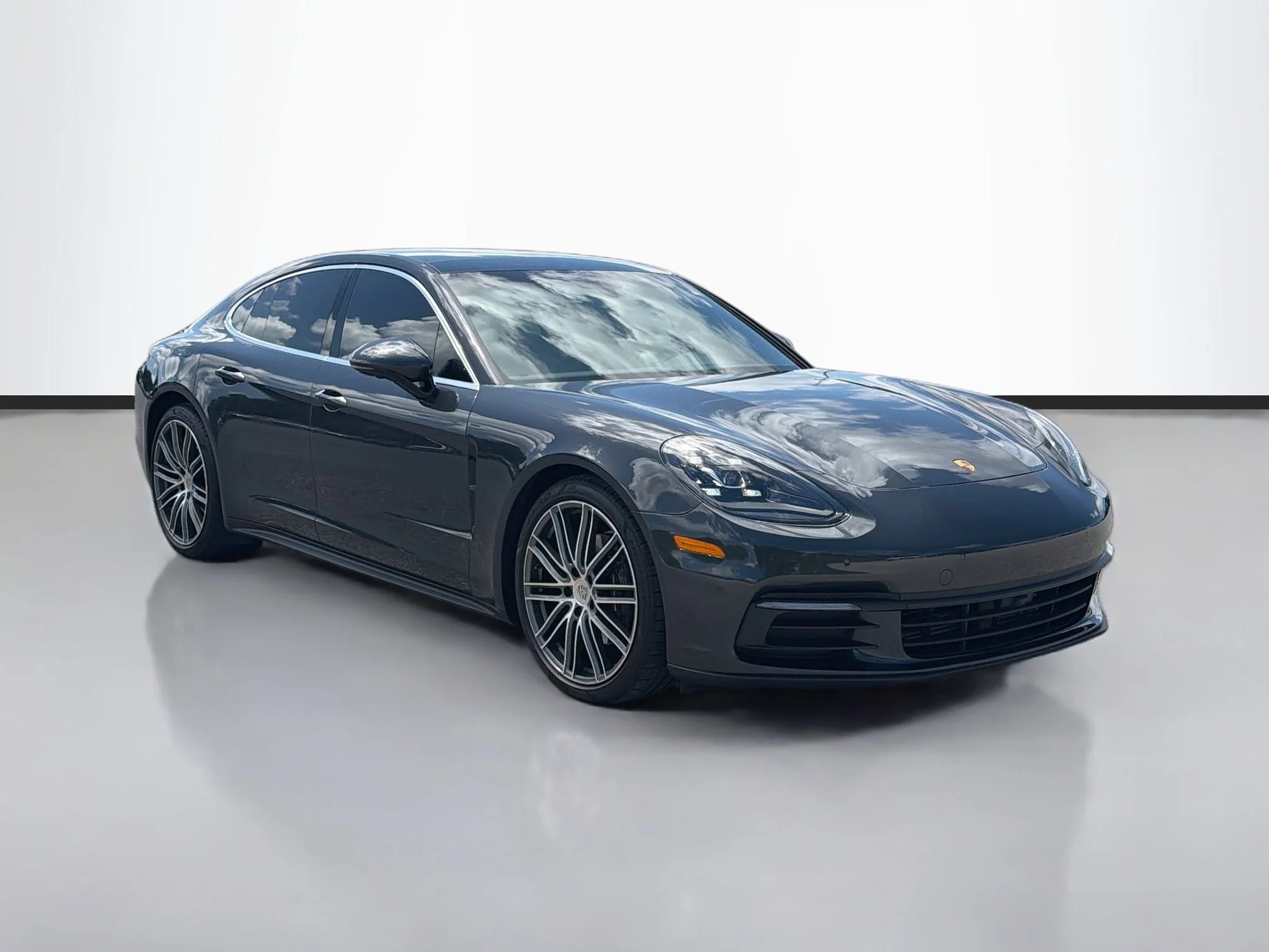 Used 2020 Volcano Grey Metallic Porsche 4 image 7
