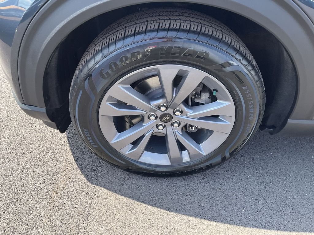 Used 2023 Blue Ford XLT image 10