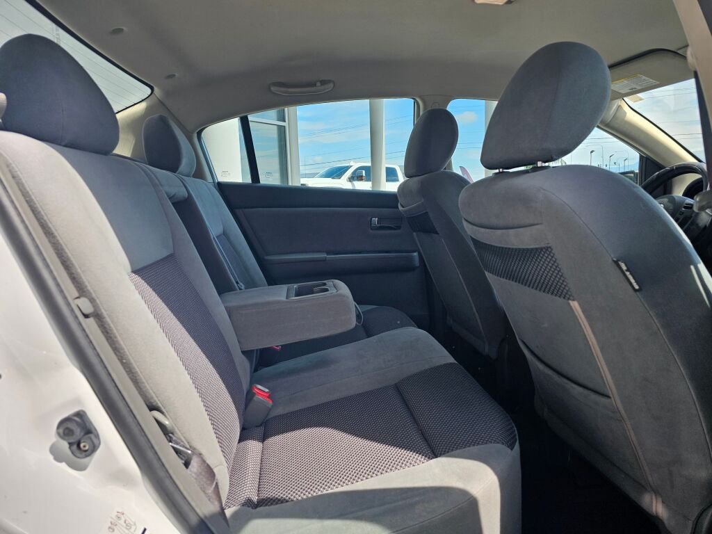 Used 2007  Nissan 2.0 image 13