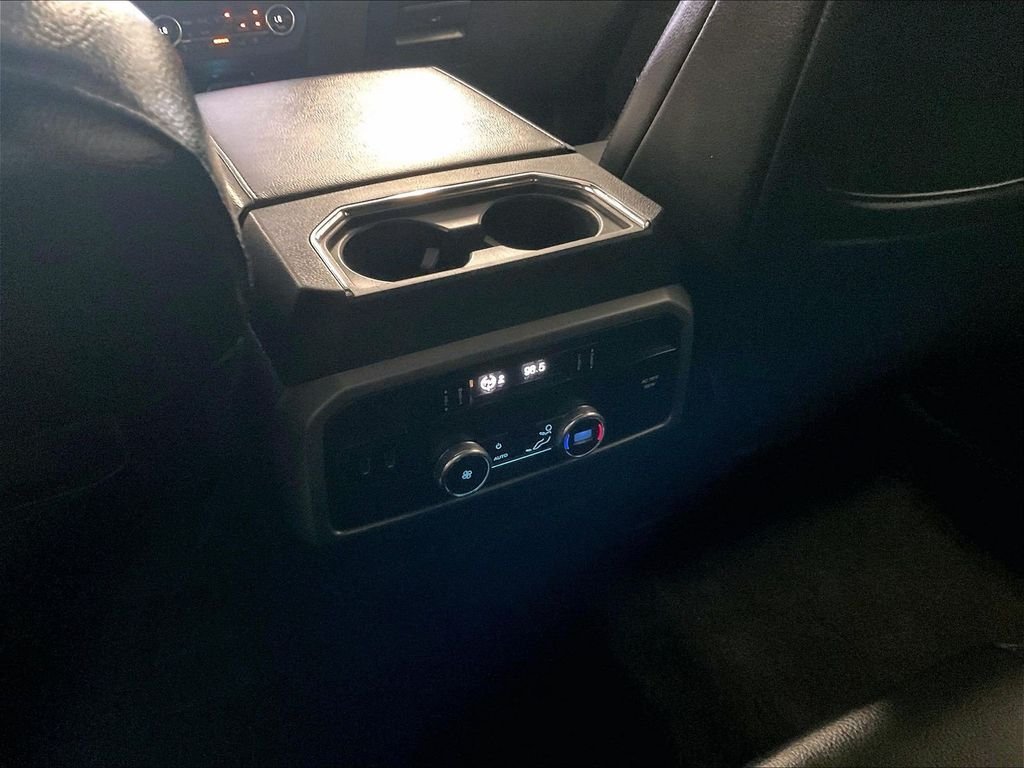 Used 2019 Blue Ford XLT image 29