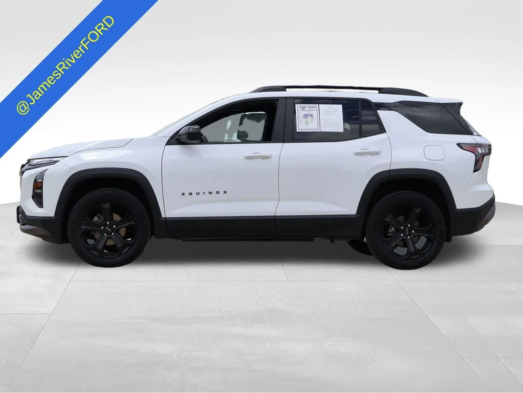 Used 2026 Summit White Chevrolet LT image 2