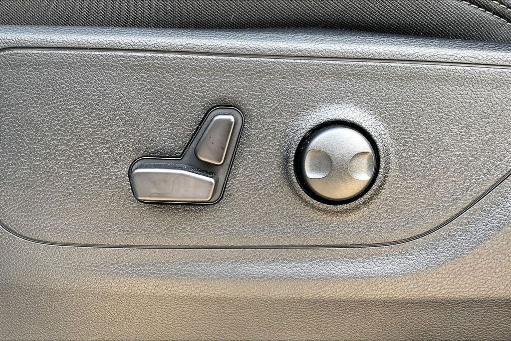 New 2026 Ram 1500 Big Horn/Lone Star 4D Crew Cab