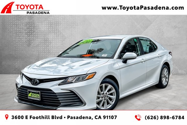 2024 Toyota CAMRY LE