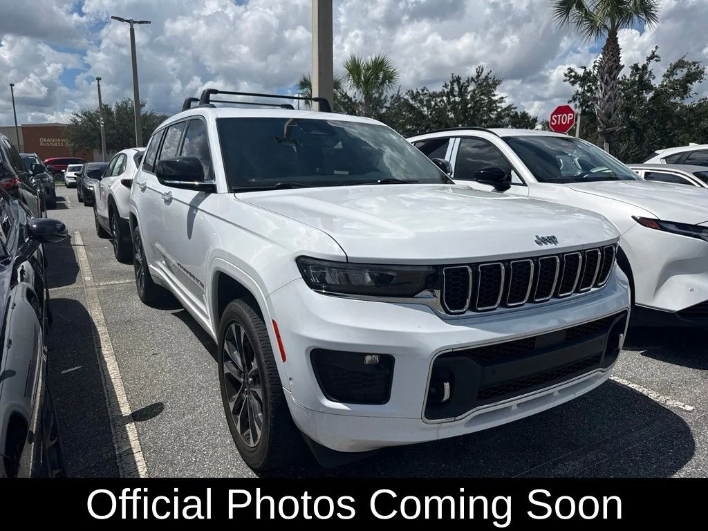 Used 2021 White Jeep Overland image 1