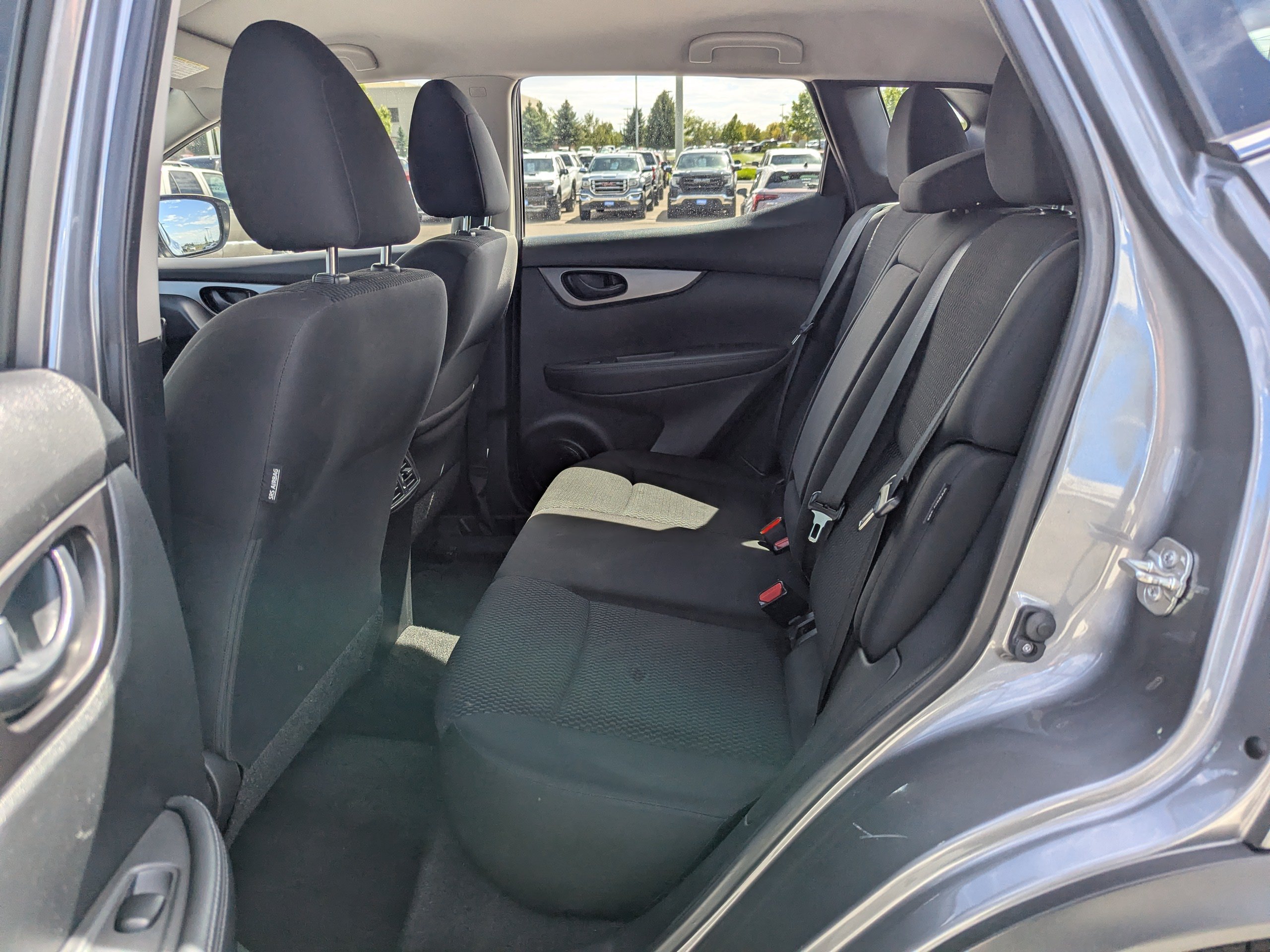 2020 Nissan Rogue Sport S - Photo 28