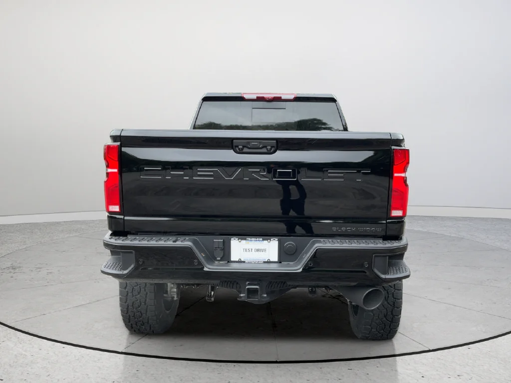 2026 Chevrolet Silverado 2500 HD LTZ - Photo 6